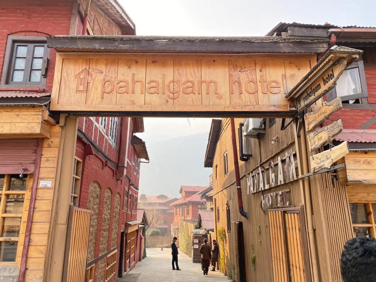 100 m² dengan 1 bilik tidur dan 1 bilik mandi peribadi di Pahalgam Luaran gambar