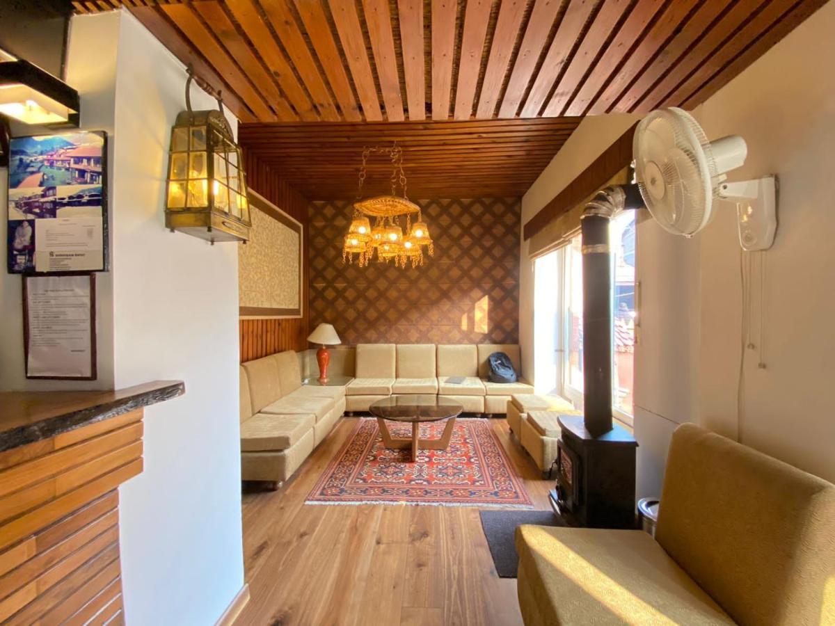 100 m² dengan 1 bilik tidur dan 1 bilik mandi peribadi di Pahalgam Luaran gambar