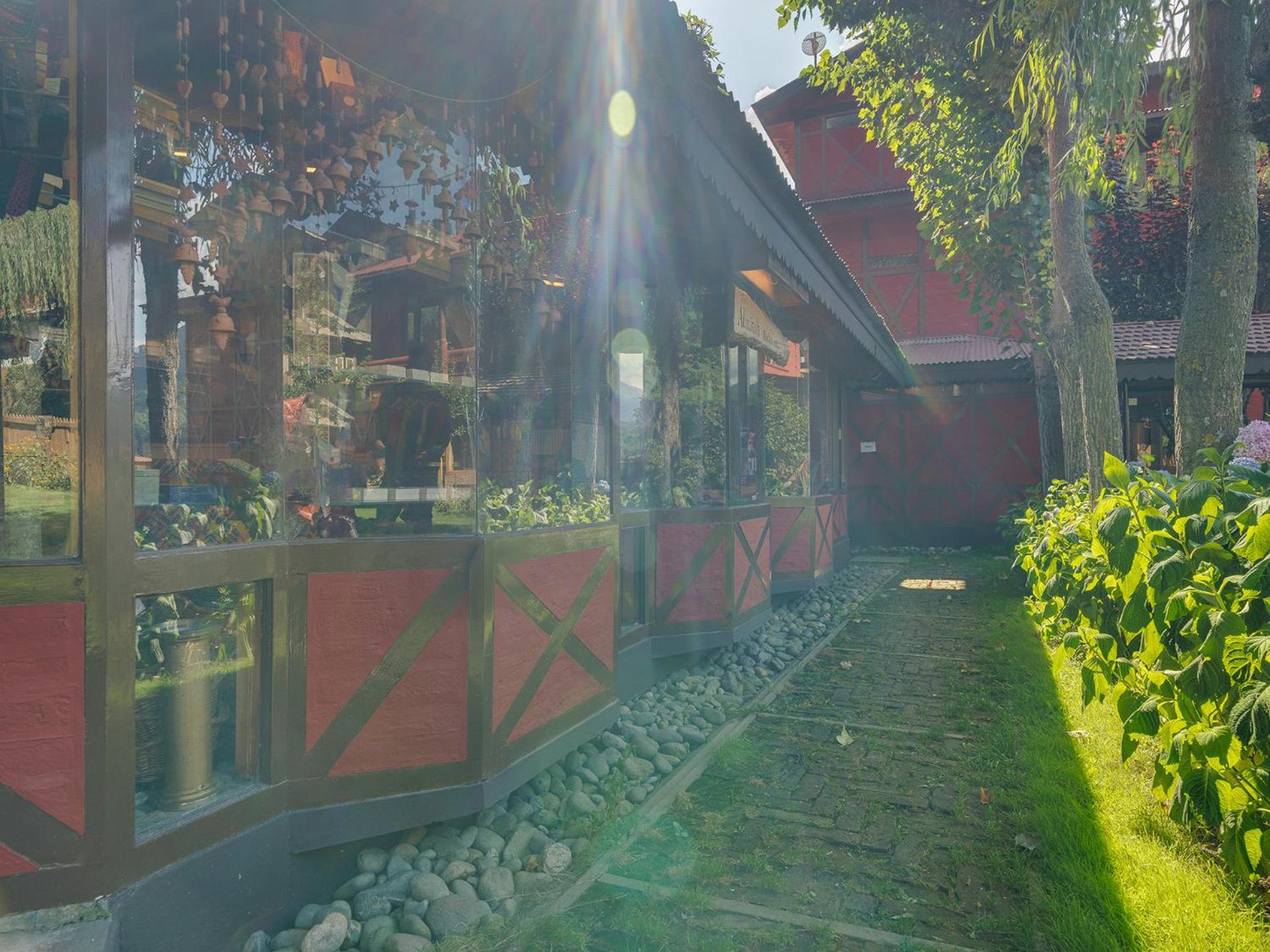 100 m² dengan 1 bilik tidur dan 1 bilik mandi peribadi di Pahalgam Luaran gambar